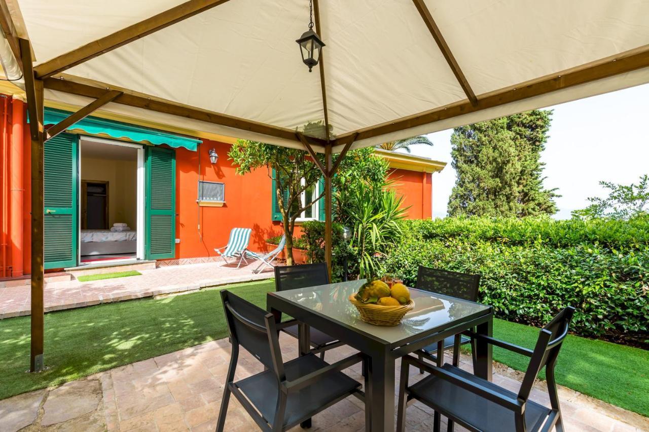 Villa Dolcevita With Parking By Napoliapartments Extérieur photo